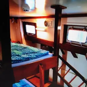 Schiff Ahoy, Hotelschiff, Hausboot, Boot, Passagierschiff Stuttgart